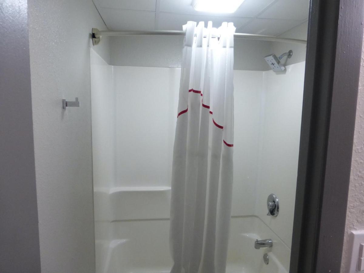 Red Roof Inn Bourbonnais Екстериор снимка