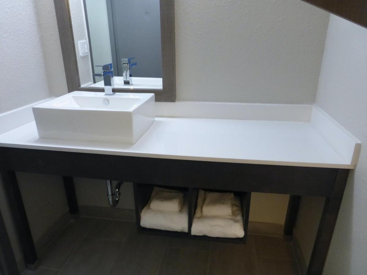 Red Roof Inn Bourbonnais Екстериор снимка
